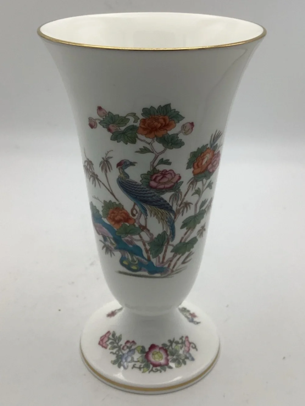 Wedgwood England Kutani Crane English Bone China Trumpet Vase